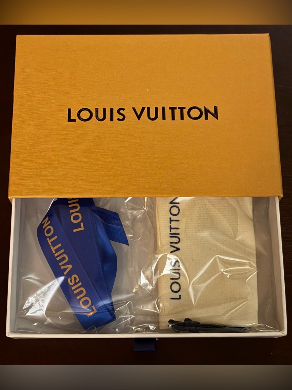 Louis Vuitton Sliding Drawer Box with Blue & Gold Ribbon and Cream Dust Bag - Picture 5 of 5